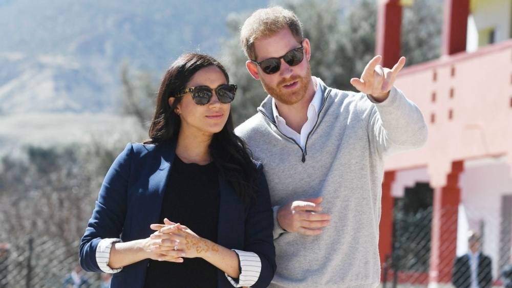 Prince Harry and Meghan Markle: Police Receive Complaints of Drones Flying Over Where Couple Lives - www.etonline.com - Los Angeles
