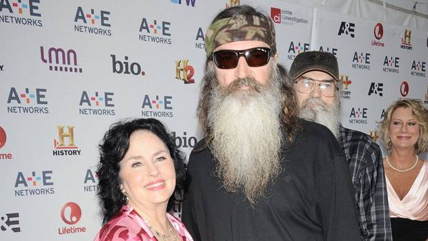 ‘Duck Dynasty’s Phil Robertson, 74, Comes Clean About Affair Reveals He Has Secret Daughter, 45 - hollywoodlife.com