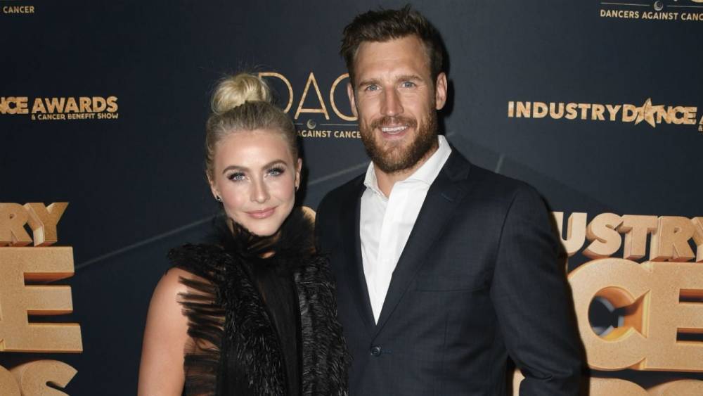 Julianne Hough and Brooks Laich Split After Three Years of Marriage - www.etonline.com