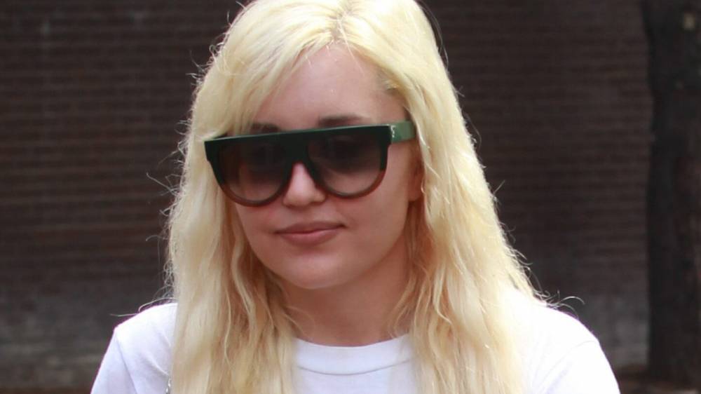 Amanda Bynes not pregnant and not in sober living facility: attorney - www.foxnews.com