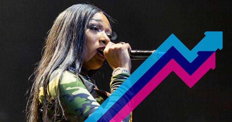 Megan Thee Stallion is on course for her first UK Top 10 with Savage, leads Official Trending Chart - www.officialcharts.com - Britain - USA