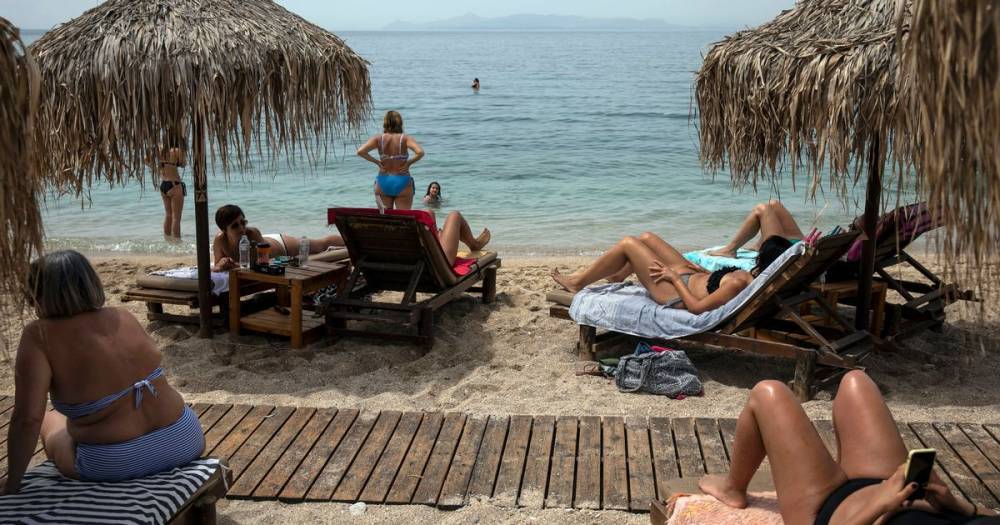 Greece issues U-turn on Brits travelling to country - but announces strict rules - www.manchestereveningnews.co.uk - Britain - Greece