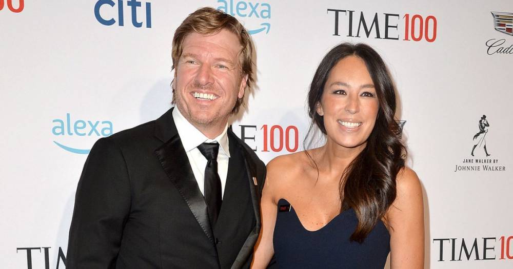 Chip Gaines Posts Loving Tribute to ‘Girl of My Dreams’ Joanna Gaines on 17th Anniversary - www.usmagazine.com
