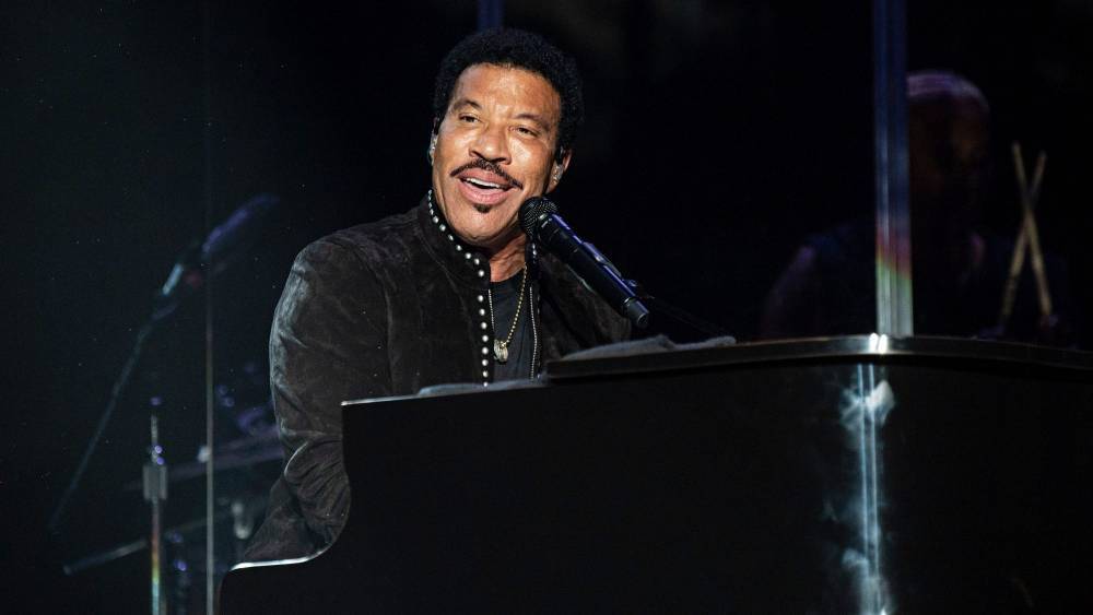 Disney Sets Feature Based On Lionel Richie’s Greatest Hits - deadline.com - USA