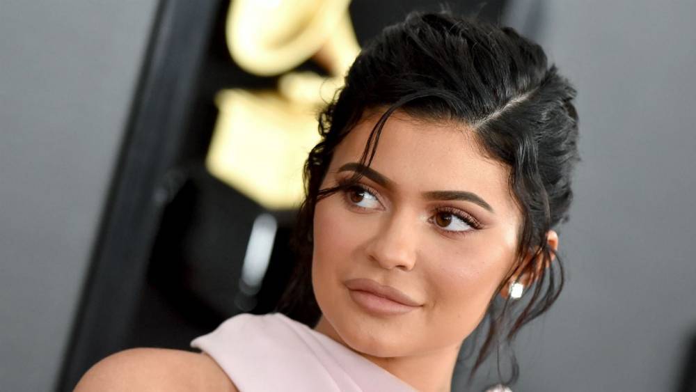 Kylie Jenner Breaks Social Distancing to Celebrate Pal Stassie’s Birthday - www.etonline.com