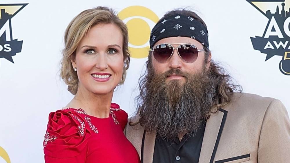 'Duck Dynasty' Star Willie Robertson Gets First Haircut in 17 Years and His Wife Doesn't Recognize Him - www.etonline.com