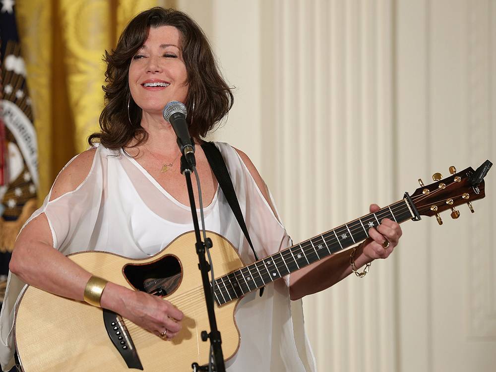 Amy Grant recovering from open heart surgery - torontosun.com