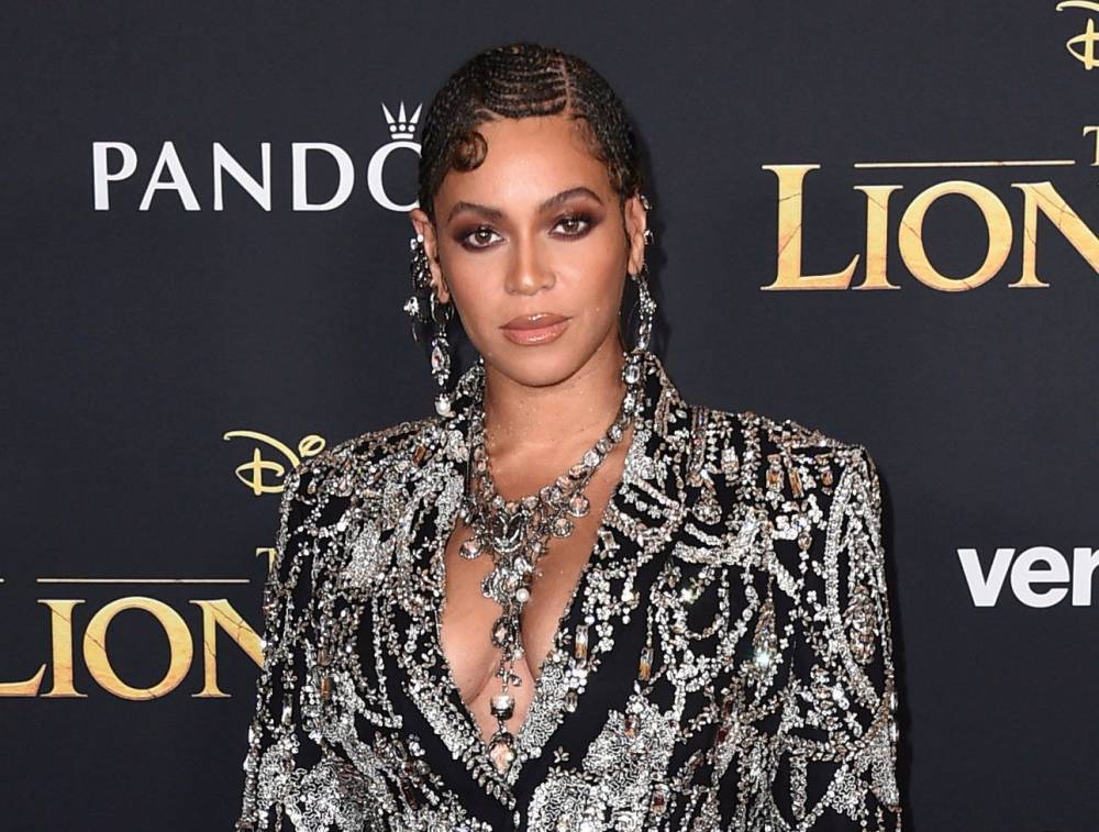 Beyoncé Urges Fans To ‘Remain Aligned And Focused’ Amid Protests Following George Floyd’s Death - etcanada.com - Minnesota - Floyd