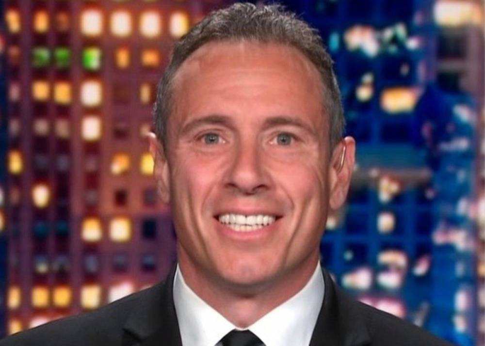 Did Chris Cuomo Photobomb His Wife’s Yoga Video In The Buff? - celebrityinsider.org - New York