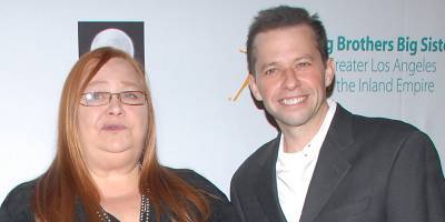 Jon Cryer Recalls His First Meeting with Conchata Ferrell During Touching Tribute - www.justjared.com