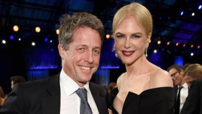 Nicole Kidman Tells Hugh Grant She Didn't Get Julia Roberts' 'Notting Hill' Role - www.etonline.com - USA