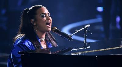 Demi Lovato Performs New Political Song 'Commander in Chief' for First Time at BBMAs 2020 - www.justjared.com - Los Angeles