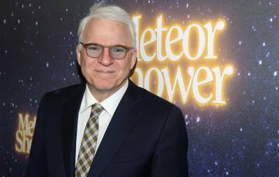 Steve Martin shows off his Mike Pence-themed Halloween costume - www.nme.com