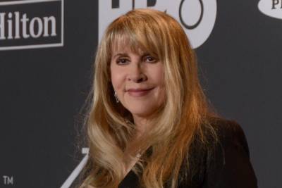 Stevie Nicks makes TikTok debut in nod to viral challenge as Dreams returns to Hot 100 - www.hollywood.com