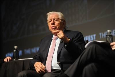 Carl Bernstein Bashes NBC for ‘Allowing Itself to Get Conned’ Into Trump Town Hall - thewrap.com - county Hall - Washington