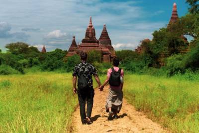 Growing Visibility For Myanmar’s LGBTQI Community Ahead Of Election - www.starobserver.com.au - Britain - Burma