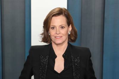 Sigourney Weaver was determined to tackle Avatar 2 underwater scenes at 71 - www.hollywood.com - New York