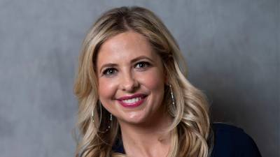 Sarah Michelle Gellar says remote learning, more screen time has led to her son having eye problems - www.foxnews.com