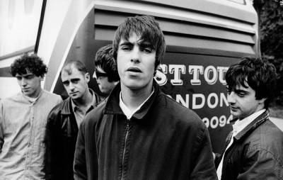 Watch track by track breakdown of Oasis’ ‘(What’s The Story) Morning Glory?’ - www.nme.com