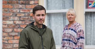 Coronation Street's new Todd Grimshaw actor shares how all trace of Bruno Langley has been removed from set - www.ok.co.uk