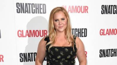 Amy Schumer, Chris Rock and Mark Ruffalo undress for video urging people to vote - www.breakingnews.ie - USA