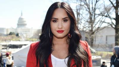 Demi Lovato to Host Facebook Watch’s New 'Coming Out 2020' Special - www.etonline.com - France - Washington