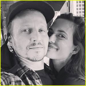 Torrey DeVitto Goes Instagram Official With 'Blue Bloods' Star Will Estes - www.justjared.com - Chicago