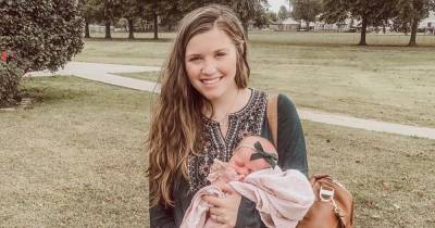Joy-Anna Duggar Defends How She Held Daughter in Family Photo: I Wouldn’t ‘Drop Her’ - www.usmagazine.com - county Forsyth