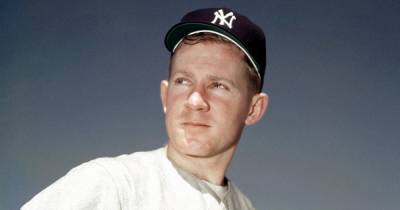 Whitey Ford Dead: Legendary New York Yankees Pitcher Dies at 91 - www.usmagazine.com - New York