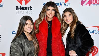 Gia, 19, Milania Giudice, 14, Realize They May Get Stuck In Italy After Reuniting with Dad Joe - hollywoodlife.com - Italy