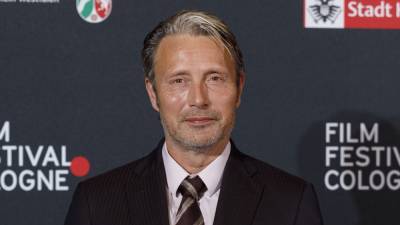 Mads Mikkelsen In Talks To Replace Johnny Depp In ‘Fantastic Beasts’ - deadline.com