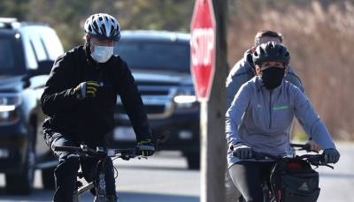 President-Elect Joe Biden Spotted on Saturday Morning Bike Ride with Future FLOTUS Jill Biden! - www.justjared.com - USA - state Delaware