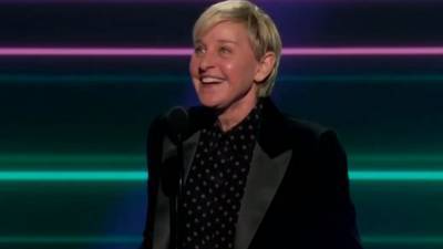 Ellen DeGeneres Thanks Her 'Amazing Crew and Staff' at the 2020 E! People's Choice Awards - www.etonline.com - California