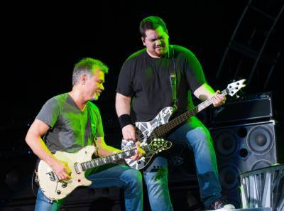 Eddie Van Halen’s Son Wolfgang Pays A Heartfelt Tribute To His Dad In His Debut Song ‘Distance’ - etcanada.com