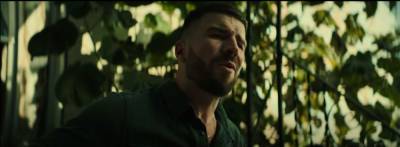 Sam Hunt Proves ‘Breaking Up Was Easy In The ‘90s’ In New Music Video - etcanada.com