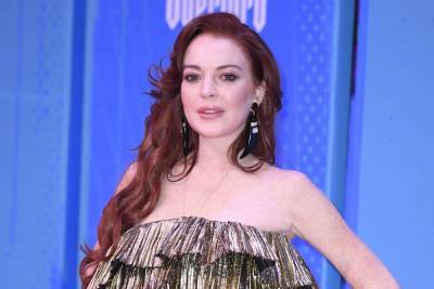 Lindsay Lohan and her Mean Girls co-stars are ‘all still good friends’ - www.hollywood.com