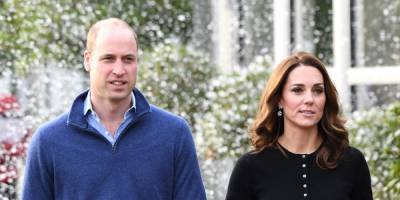 A Palace Staffer Was Caught Selling Stolen Photos of Kate Middleton, Prince Harry, and Prince William on eBay - www.cosmopolitan.com - Britain - county Buckingham
