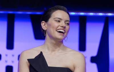 Daisy Ridley to play first woman to ever swim the English Channel - www.nme.com - Britain
