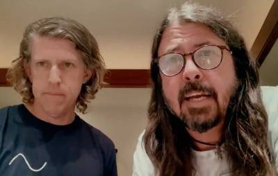 Watch Dave Grohl and Greg Kurstin cover The Beastie Boys’ ‘Sabotage’ for new Hanukkah song series - www.nme.com - New York