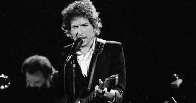 Going for a song: why music legends are lining up to sell their rights - www.msn.com