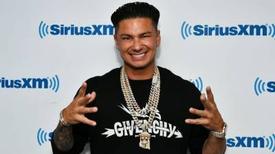 'Jersey Shore' Star Pauly D Ditches Signature Hairstyle: See His Unrecognizable Blonde Look! - www.etonline.com - Jersey