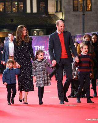 George, Charlotte And Louis Join Parents Prince William And Kate Middleton For First Red Carpet - etcanada.com - Charlotte