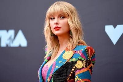 Taylor Swift debunks ‘Woodvale’ album rumors - nypost.com