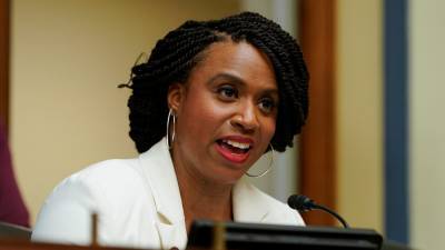 Rep. Ayanna Pressley tells Gavin Newsom to appoint a Black woman to VP-elect Kamala Harris' Senate seat - www.foxnews.com - California - state Massachusets - county Harris