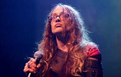 Fiona Apple says she thought about boycotting the Grammys over Dr. Luke nomination - www.nme.com