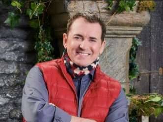 Shane Richie in I’m a Celebrity: How old is the Eastenders actor and is he married? - www.msn.com