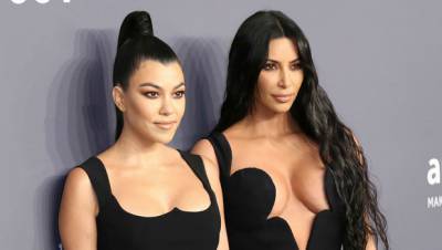 Kim Kardashian Accused Of Photoshopping Kourtney Into Family Photo: She Looks Like An ‘Added Ghost’ - hollywoodlife.com - Lake