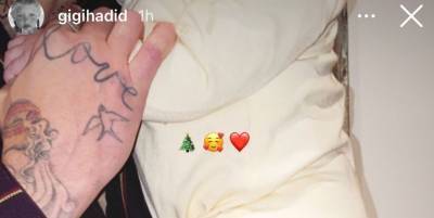 Gigi Hadid and Zayn Malik Posted New Photos of Their Baby Girl on Her First Christmas - www.elle.com - Jordan