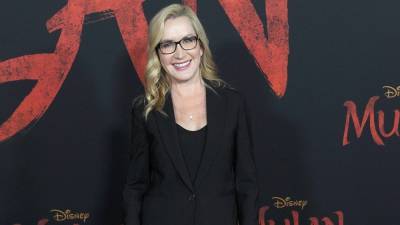 'The Office' Star Angela Kinsey Tests Positive for COVID-19 as Her Entire Family Battles Virus - www.etonline.com