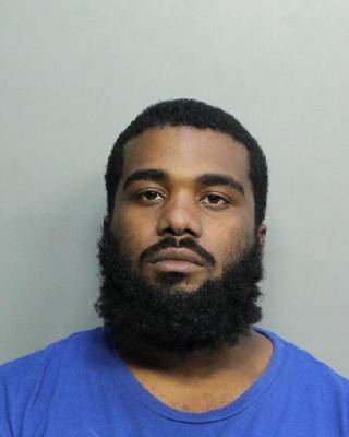 Florida man chases suspected burglar from home, shoots him as he begs for life, cops say - www.foxnews.com - Florida - county Miami-Dade